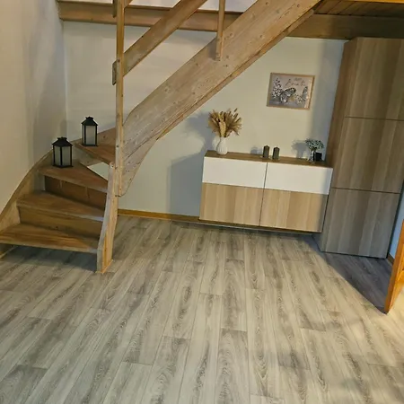 Rolige Omgivelser På Landet I Dorf Villa